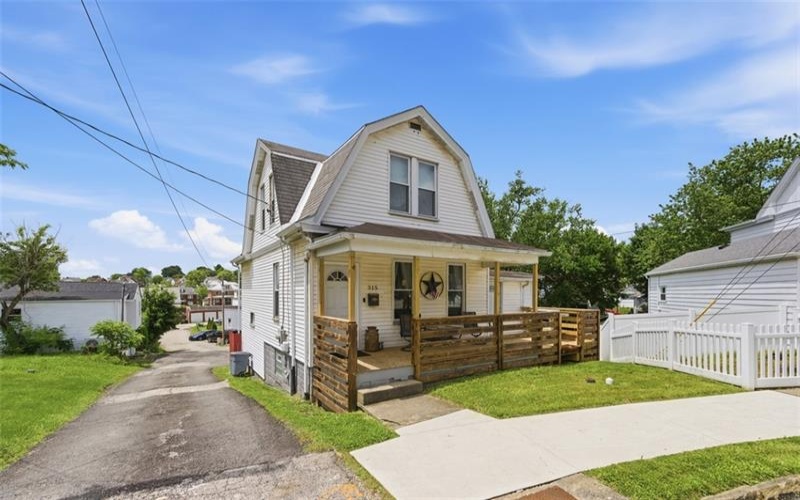 315 Burton Ave, Washington, 15301, 3 Bedrooms Bedrooms, ,2 BathroomsBathrooms,Residential,For Sale,Burton Ave,1755430