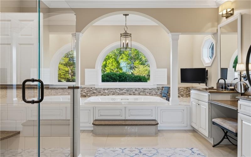 10 Carriage Trade Dr, Washington, 15301, 6 Bedrooms Bedrooms, 13 Rooms Rooms,4.1 BathroomsBathrooms,Residential,For Sale,Carriage Trade Dr,1755524