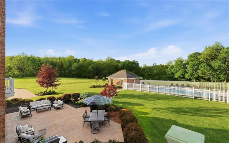 10 Carriage Trade Dr, Washington, 15301, 6 Bedrooms Bedrooms, 13 Rooms Rooms,4.1 BathroomsBathrooms,Residential,For Sale,Carriage Trade Dr,1755524
