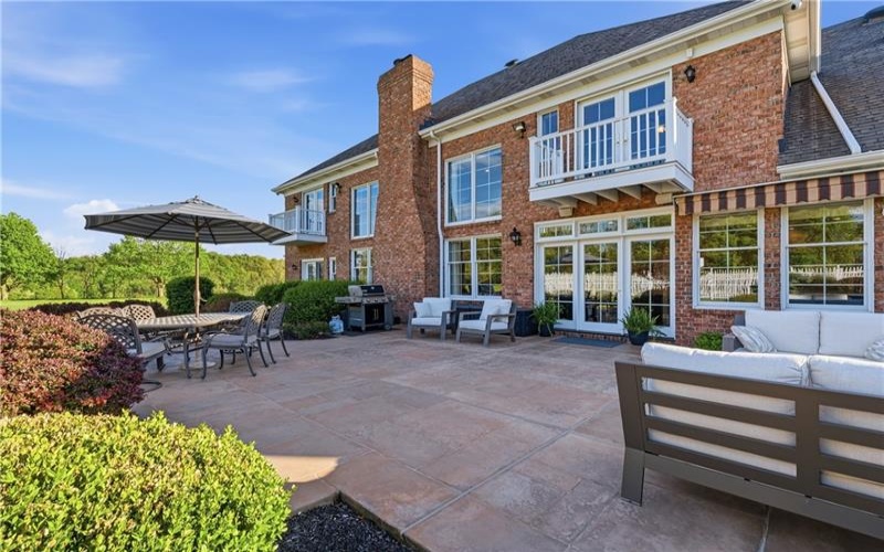10 Carriage Trade Dr, Washington, 15301, 6 Bedrooms Bedrooms, 13 Rooms Rooms,4.1 BathroomsBathrooms,Residential,For Sale,Carriage Trade Dr,1755524