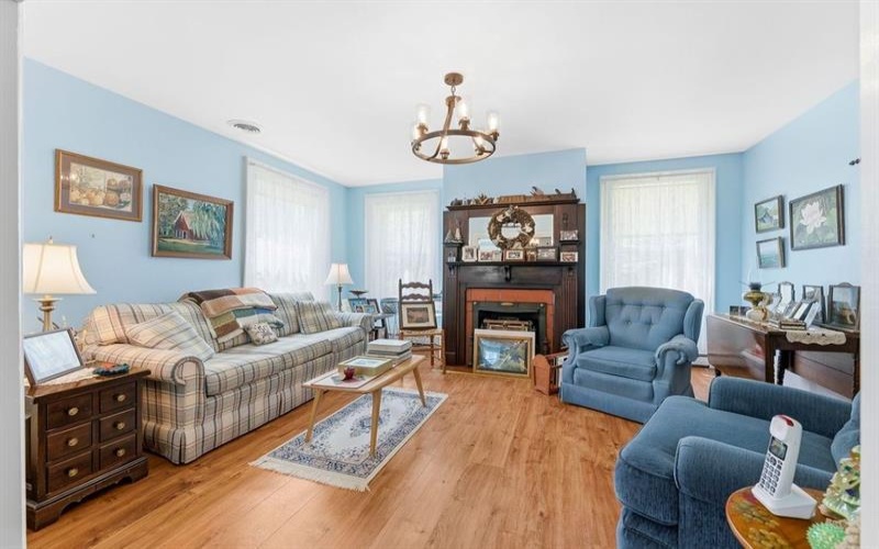 120 Center Highlands Road, Waynesburg, 15370, 4 Bedrooms Bedrooms, ,2 BathroomsBathrooms,Residential,For Sale,Center Highlands Road,1755550