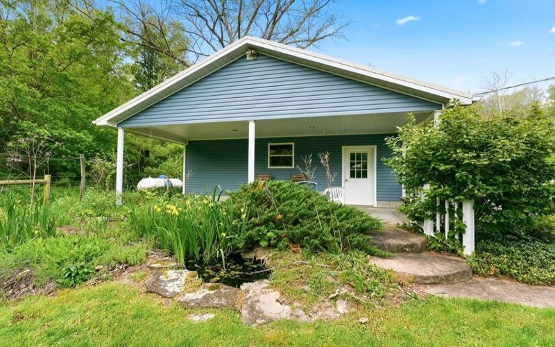 120 Center Highlands Road, Waynesburg, 15370, 4 Bedrooms Bedrooms, ,2 BathroomsBathrooms,Residential,For Sale,Center Highlands Road,1755550