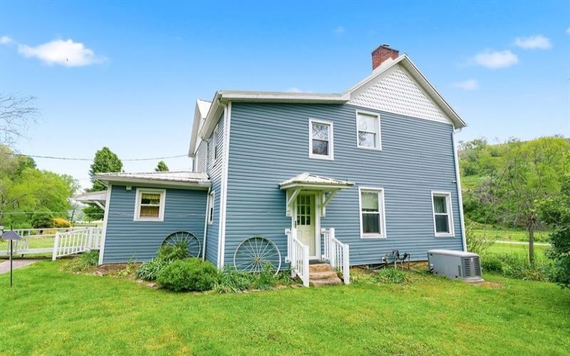 120 Center Highlands Road, Waynesburg, 15370, 4 Bedrooms Bedrooms, ,2 BathroomsBathrooms,Residential,For Sale,Center Highlands Road,1755550
