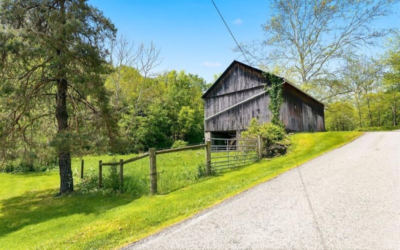 120 Center Highlands Road, Waynesburg, 15370, 4 Bedrooms Bedrooms, ,2 BathroomsBathrooms,Residential,For Sale,Center Highlands Road,1755550