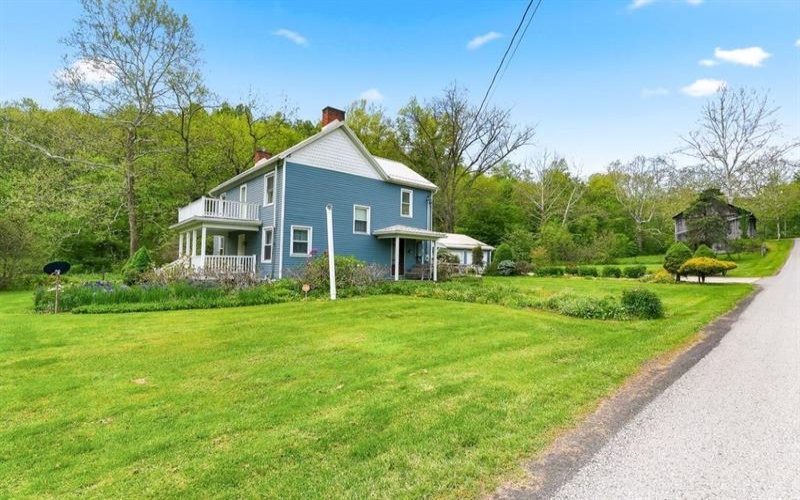 120 Center Highlands Road, Waynesburg, 15370, 4 Bedrooms Bedrooms, ,2 BathroomsBathrooms,Residential,For Sale,Center Highlands Road,1755550