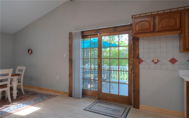213 6th Street, 15697, 15697, 3 Bedrooms Bedrooms, 6 Rooms Rooms,3.1 BathroomsBathrooms,Residential,For Sale,6th Street,1755588