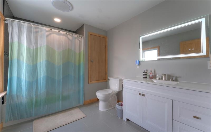 213 6th Street, 15697, 15697, 3 Bedrooms Bedrooms, 6 Rooms Rooms,3.1 BathroomsBathrooms,Residential,For Sale,6th Street,1755588