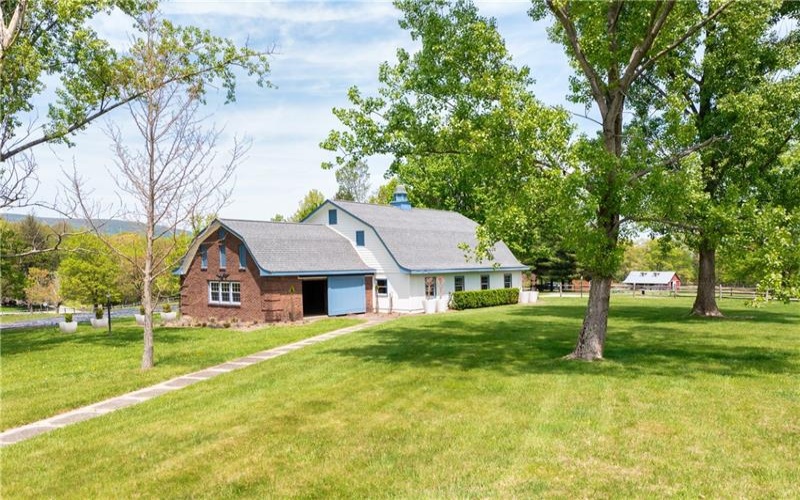 311 Derry Ridge Road, Ligonier, 15658, 5 Bedrooms Bedrooms, 11 Rooms Rooms,4.1 BathroomsBathrooms,Residential,For Sale,Derry Ridge Road,1755694