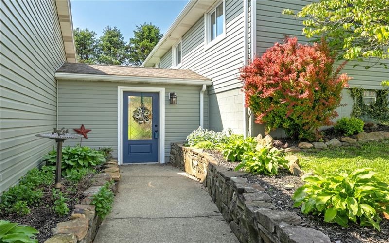 599 Brown Rd, Acme, 15610, 4 Bedrooms Bedrooms, 9 Rooms Rooms,3 BathroomsBathrooms,Residential,For Sale,Brown Rd,1755854