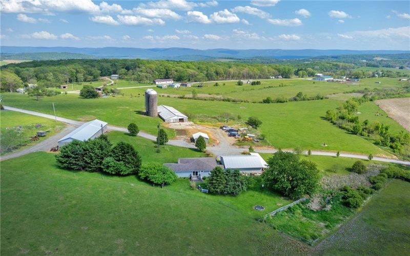 599 Brown Rd, Acme, 15610, 4 Bedrooms Bedrooms, 9 Rooms Rooms,3 BathroomsBathrooms,Residential,For Sale,Brown Rd,1755854