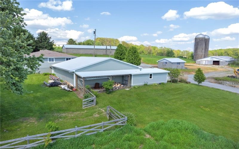 599 Brown Rd, Acme, 15610, 4 Bedrooms Bedrooms, 9 Rooms Rooms,3 BathroomsBathrooms,Residential,For Sale,Brown Rd,1755854
