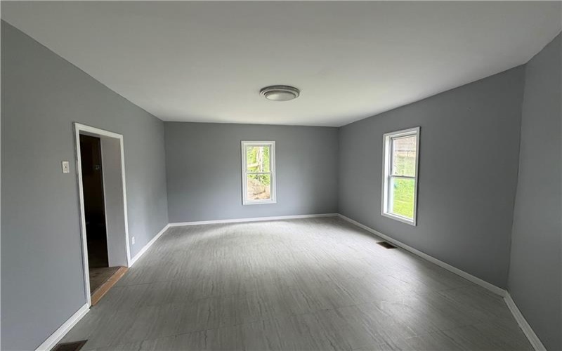 549 Thompson, Donora, 15033, 3 Bedrooms Bedrooms, 7 Rooms Rooms,1 BathroomBathrooms,Residential,For Sale,Thompson,1756894
