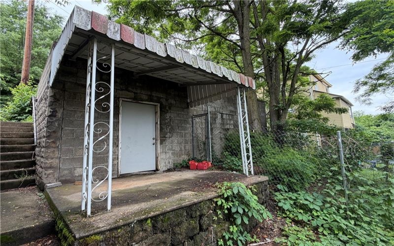 549 Thompson, Donora, 15033, 3 Bedrooms Bedrooms, 7 Rooms Rooms,1 BathroomBathrooms,Residential,For Sale,Thompson,1756894