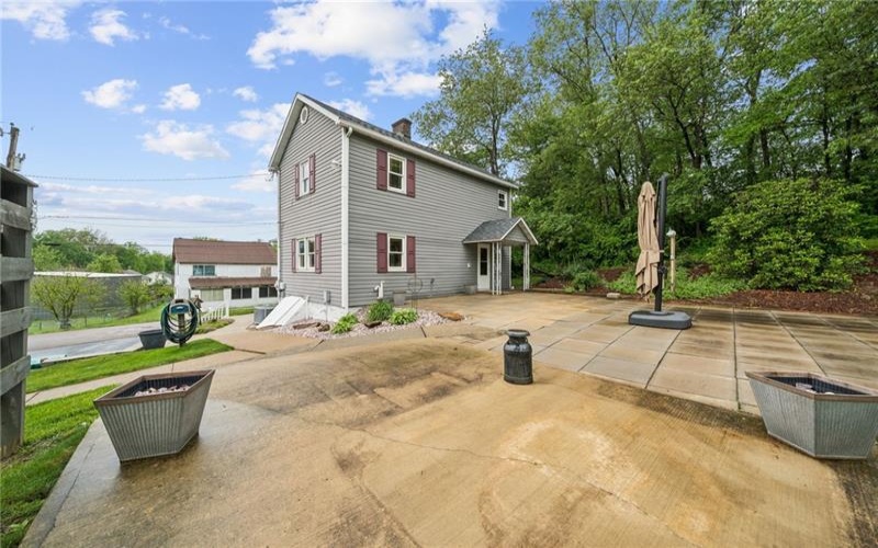 165 Valley Street, Derry, 15627, 1 Bedroom Bedrooms, 4 Rooms Rooms,1 BathroomBathrooms,Residential,For Sale,Valley Street,1756929
