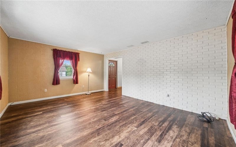 165 Valley Street, Derry, 15627, 1 Bedroom Bedrooms, 4 Rooms Rooms,1 BathroomBathrooms,Residential,For Sale,Valley Street,1756929