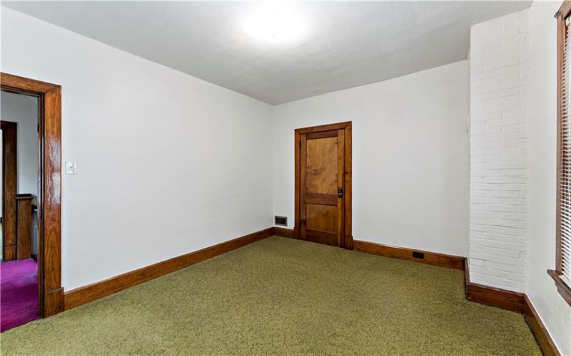 12 Short St, Avella, 15312, 5 Bedrooms Bedrooms, 9 Rooms Rooms,2 BathroomsBathrooms,Residential,For Sale,Short St,1755544