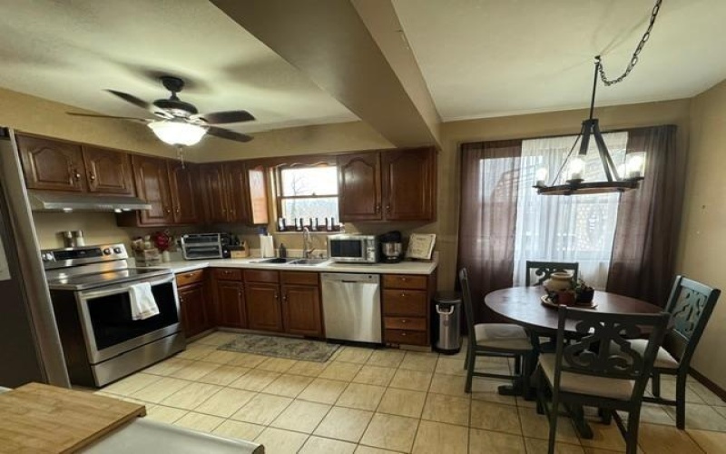 204 David Drive, Uniontown, 15401, 3 Bedrooms Bedrooms, 7 Rooms Rooms,2 BathroomsBathrooms,Residential,For Sale,David Drive,1756878