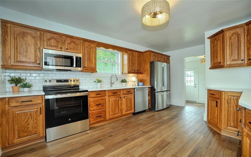 113 Third Street, Houston, 15342, 3 Bedrooms Bedrooms, 9 Rooms Rooms,2 BathroomsBathrooms,Residential,For Sale,Third Street,1757082