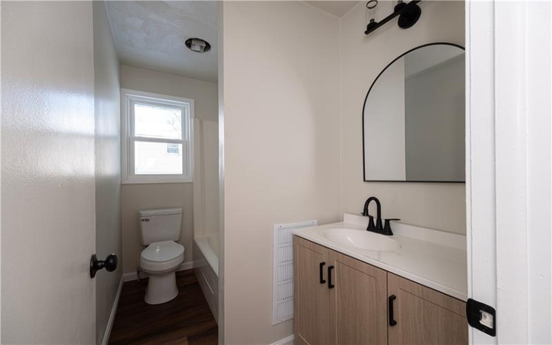 9 3rd St, Ligonier, 15658, 3 Bedrooms Bedrooms, ,2 BathroomsBathrooms,Residential,For Sale,3rd St,1738780
