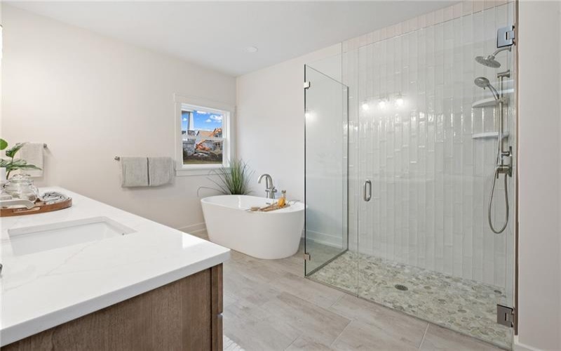 105 Luca Circle, Venetia, 15367, 5 Bedrooms Bedrooms, 9 Rooms Rooms,5.1 BathroomsBathrooms,Residential,For Sale,Luca Circle,1754547