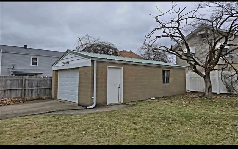 548 Summit St, New Kensington, 15068, 2 Bedrooms Bedrooms, ,2 BathroomsBathrooms,Residential,For Sale,Summit St,1754735