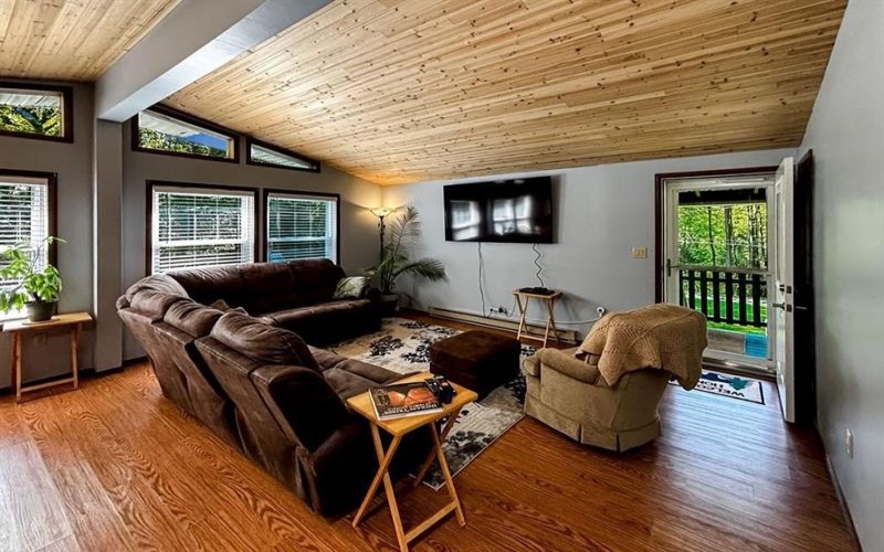 365 Shore Trl, Central City, 15926, 2 Bedrooms Bedrooms, ,2 BathroomsBathrooms,Residential,For Sale,Shore Trl,1756944