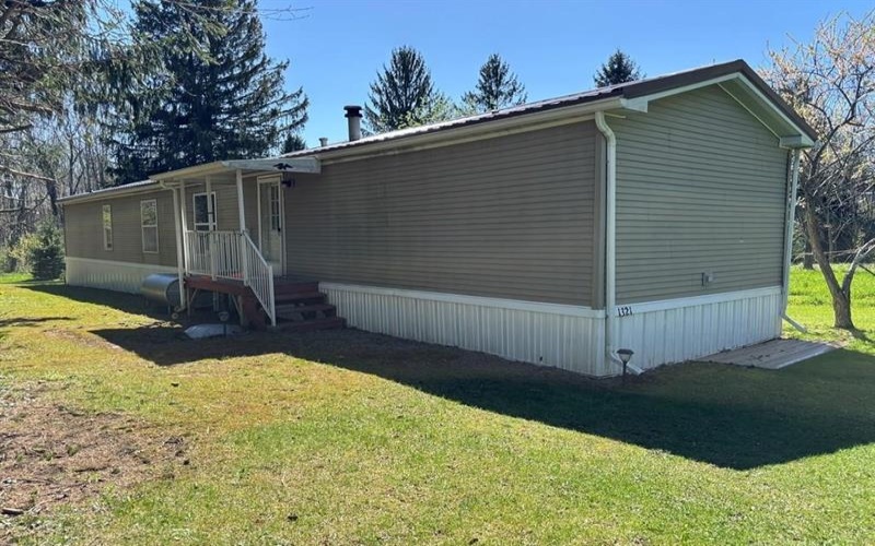 1331 Pitt St, Jennerstown, 15547, ,Commercial-industrial-business,For Sale,Pitt St,1756982