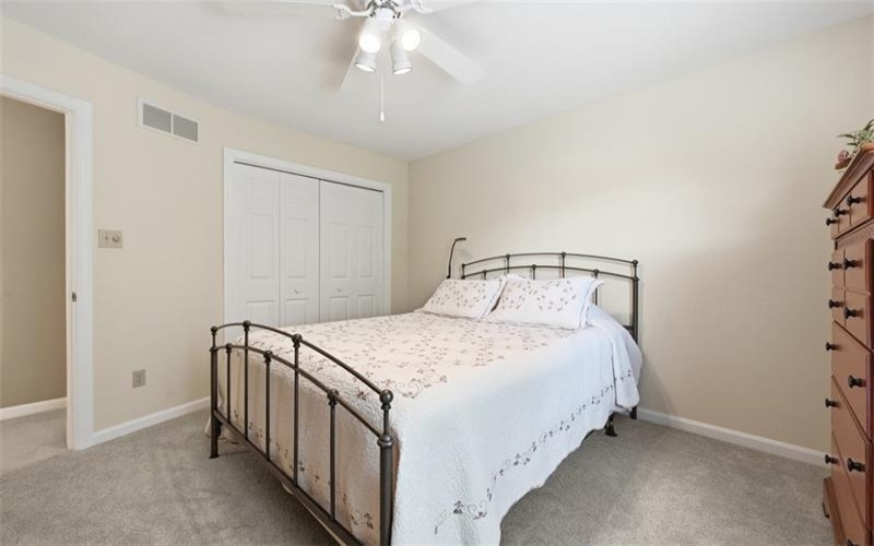 201 Boxwood Ct, McMurray, 15317, 2 Bedrooms Bedrooms, 7 Rooms Rooms,2.1 BathroomsBathrooms,Residential,For Sale,Boxwood Ct,1757045