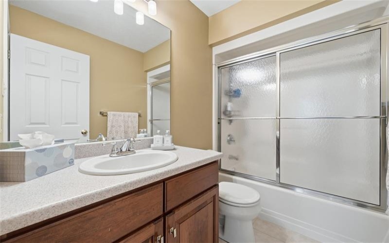 201 Boxwood Ct, McMurray, 15317, 2 Bedrooms Bedrooms, 7 Rooms Rooms,2.1 BathroomsBathrooms,Residential,For Sale,Boxwood Ct,1757045