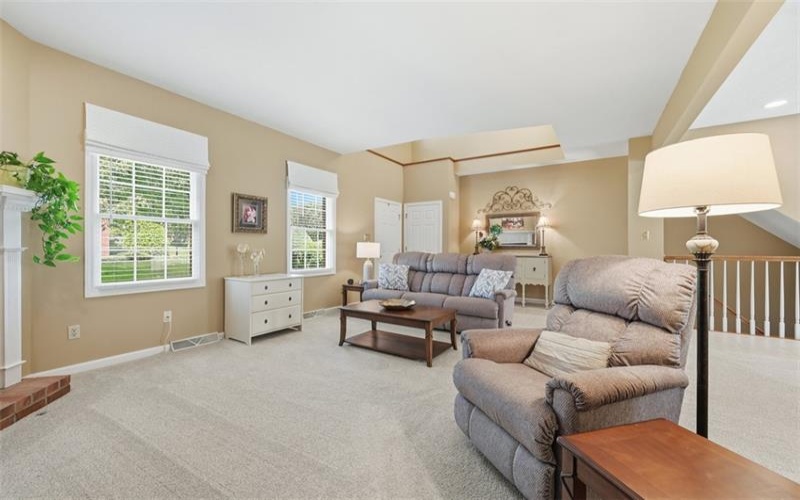 201 Boxwood Ct, McMurray, 15317, 2 Bedrooms Bedrooms, 7 Rooms Rooms,2.1 BathroomsBathrooms,Residential,For Sale,Boxwood Ct,1757045