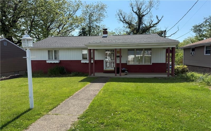 432 Violet Dr, Lower Burrell, 15068, 3 Bedrooms Bedrooms, 7 Rooms Rooms,1 BathroomBathrooms,Residential,For Sale,Violet Dr,1757076