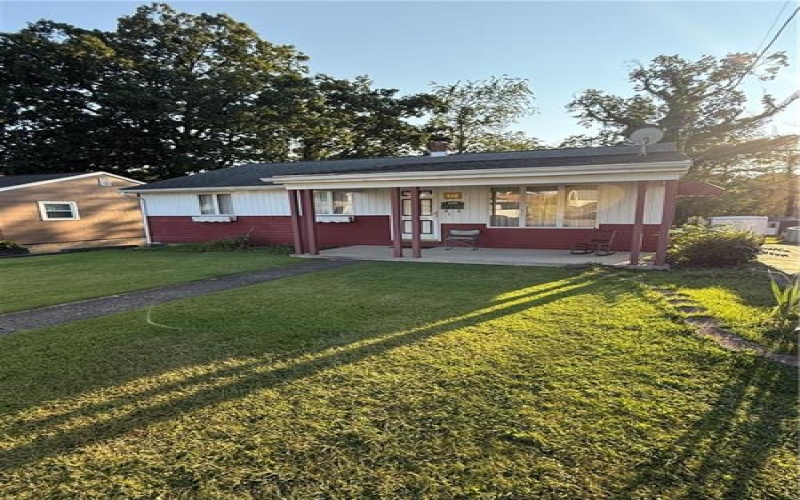 432 Violet Dr, Lower Burrell, 15068, 3 Bedrooms Bedrooms, 7 Rooms Rooms,1 BathroomBathrooms,Residential,For Sale,Violet Dr,1757076