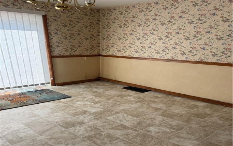 432 Violet Dr, Lower Burrell, 15068, 3 Bedrooms Bedrooms, 7 Rooms Rooms,1 BathroomBathrooms,Residential,For Sale,Violet Dr,1757076