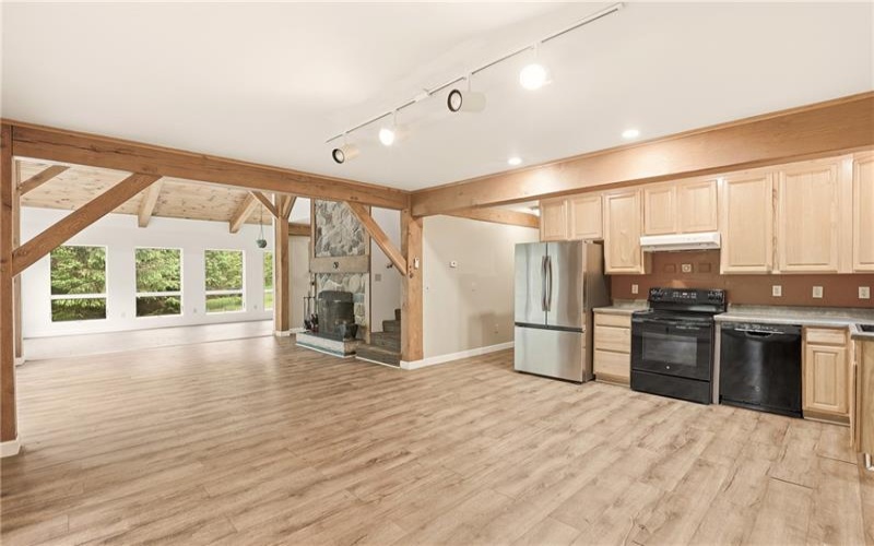 288 Ft Dewart Ln, Central City, 15926, 3 Bedrooms Bedrooms, 7 Rooms Rooms,2 BathroomsBathrooms,Residential,For Sale,Ft Dewart Ln,1757098