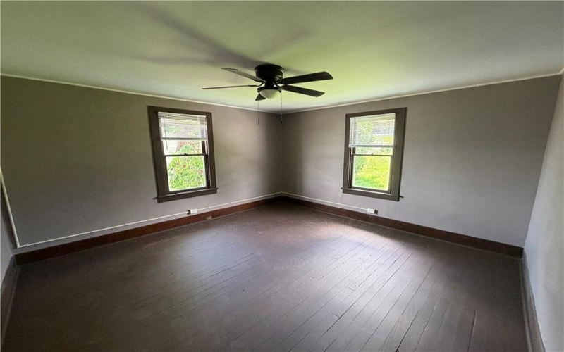 440 Highland, Charleroi, 15022, 3 Bedrooms Bedrooms, 8 Rooms Rooms,1 BathroomBathrooms,Residential,For Sale,Highland,1757120