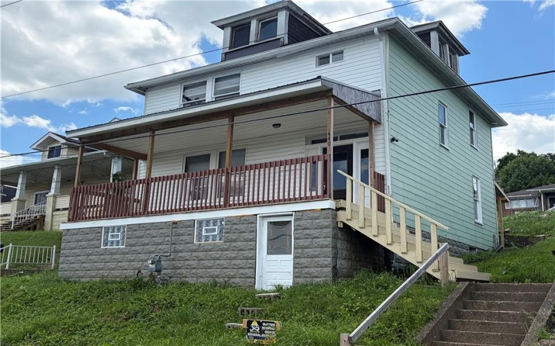 440 Highland, Charleroi, 15022, 3 Bedrooms Bedrooms, 8 Rooms Rooms,1 BathroomBathrooms,Residential,For Sale,Highland,1757120