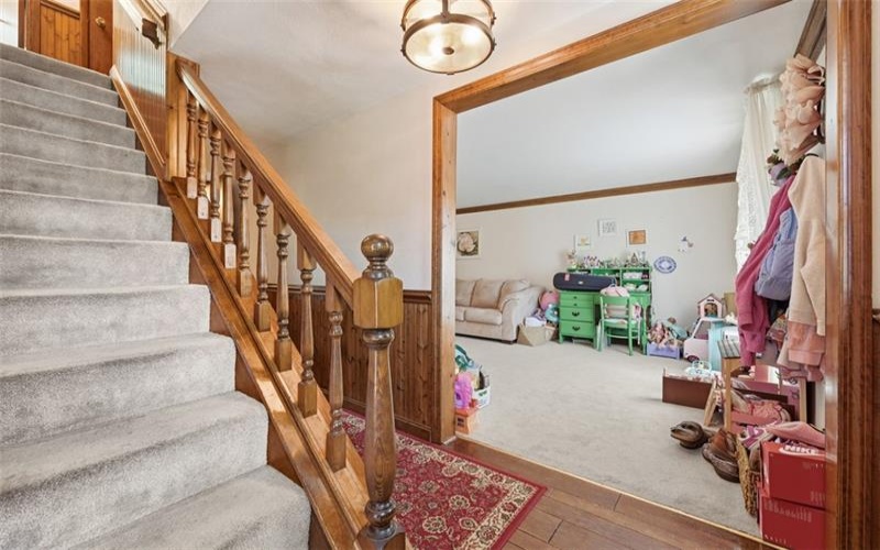 576 Carroll Dr, Irwin, 15642, 3 Bedrooms Bedrooms, 8 Rooms Rooms,2.1 BathroomsBathrooms,Residential,For Sale,Carroll Dr,1757156