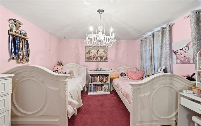 576 Carroll Dr, Irwin, 15642, 3 Bedrooms Bedrooms, 8 Rooms Rooms,2.1 BathroomsBathrooms,Residential,For Sale,Carroll Dr,1757156