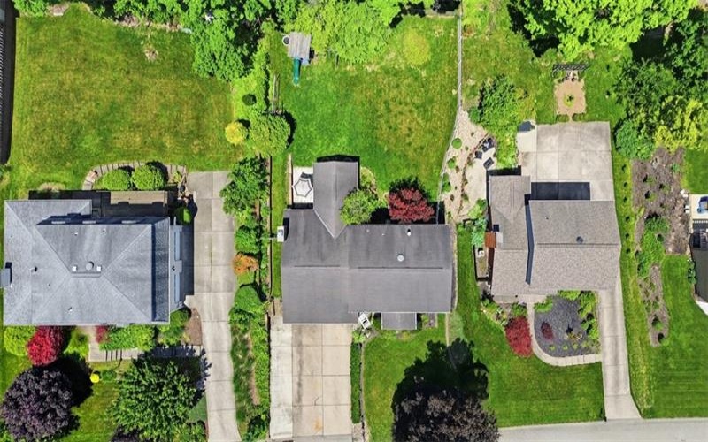 576 Carroll Dr, Irwin, 15642, 3 Bedrooms Bedrooms, 8 Rooms Rooms,2.1 BathroomsBathrooms,Residential,For Sale,Carroll Dr,1757156