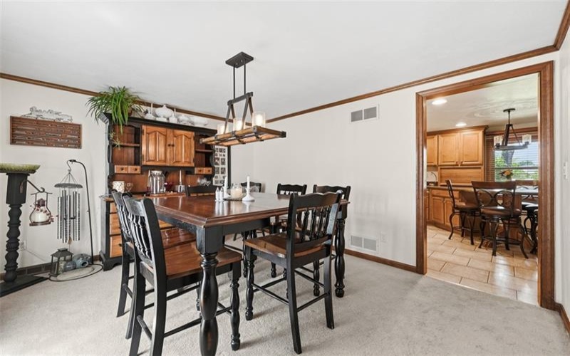 576 Carroll Dr, Irwin, 15642, 3 Bedrooms Bedrooms, 8 Rooms Rooms,2.1 BathroomsBathrooms,Residential,For Sale,Carroll Dr,1757156