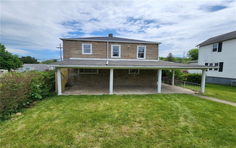 109 Pittsburgh Rd, Bentleyville, 15314, 4 Bedrooms Bedrooms, 8 Rooms Rooms,2 BathroomsBathrooms,Residential,For Sale,Pittsburgh Rd,1752736