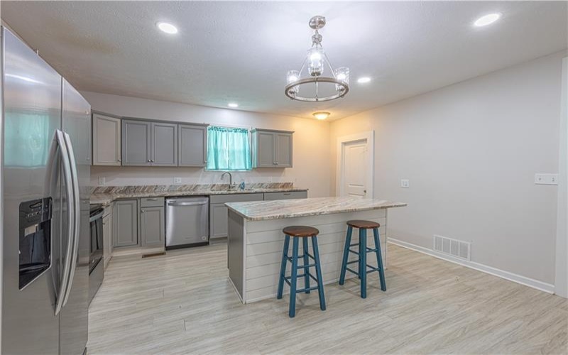 123 Union St, Uniontown, 15401, 4 Bedrooms Bedrooms, ,2.1 BathroomsBathrooms,Residential,For Sale,Union St,1755802