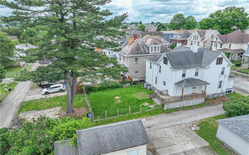 123 Union St, Uniontown, 15401, 4 Bedrooms Bedrooms, ,2.1 BathroomsBathrooms,Residential,For Sale,Union St,1755802