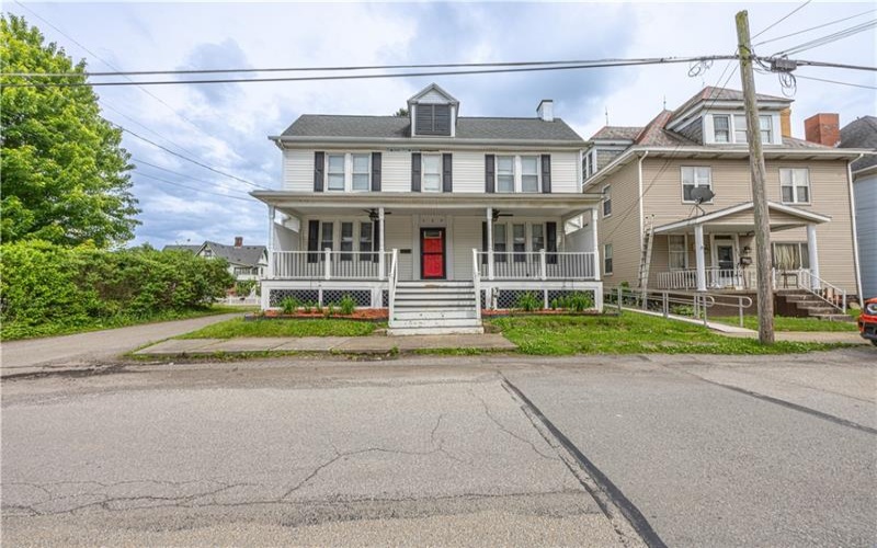 123 Union St, Uniontown, 15401, 4 Bedrooms Bedrooms, ,2.1 BathroomsBathrooms,Residential,For Sale,Union St,1755802