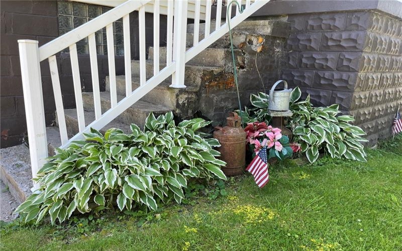 162 Front Street, Hannastown, 15635, ,Multi-unit,For Sale,Front Street,1757172