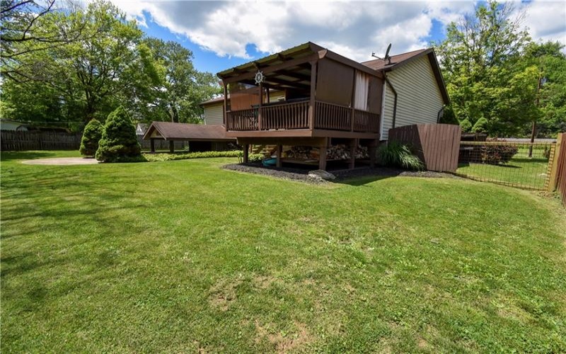10 Piper Avenue, Clarksville, 15322, 4 Bedrooms Bedrooms, 10 Rooms Rooms,2.1 BathroomsBathrooms,Residential,For Sale,Piper Avenue,1757174