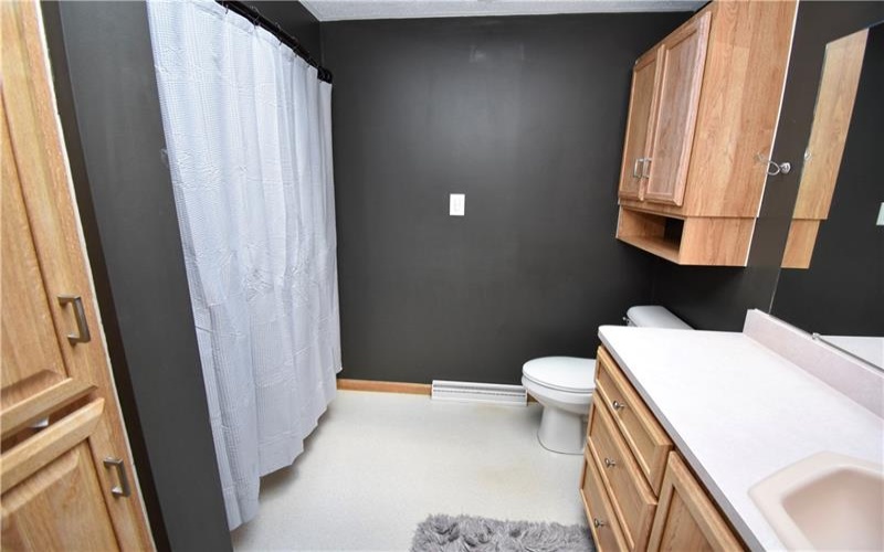 10 Piper Avenue, Clarksville, 15322, 4 Bedrooms Bedrooms, 10 Rooms Rooms,2.1 BathroomsBathrooms,Residential,For Sale,Piper Avenue,1757174