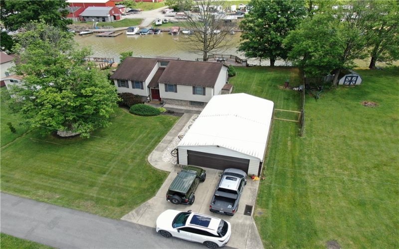 10 Piper Avenue, Clarksville, 15322, 4 Bedrooms Bedrooms, 10 Rooms Rooms,2.1 BathroomsBathrooms,Residential,For Sale,Piper Avenue,1757174