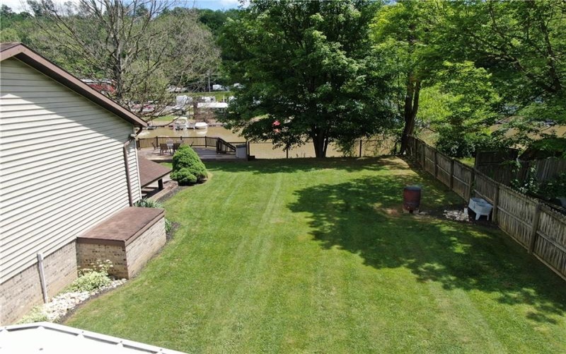 10 Piper Avenue, Clarksville, 15322, 4 Bedrooms Bedrooms, 10 Rooms Rooms,2.1 BathroomsBathrooms,Residential,For Sale,Piper Avenue,1757174