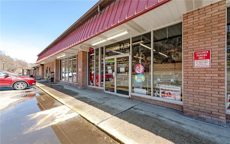 625 LINCOLN AVE, Charleroi, 15022, ,Commercial-industrial-business,For Sale,LINCOLN AVE,1757196